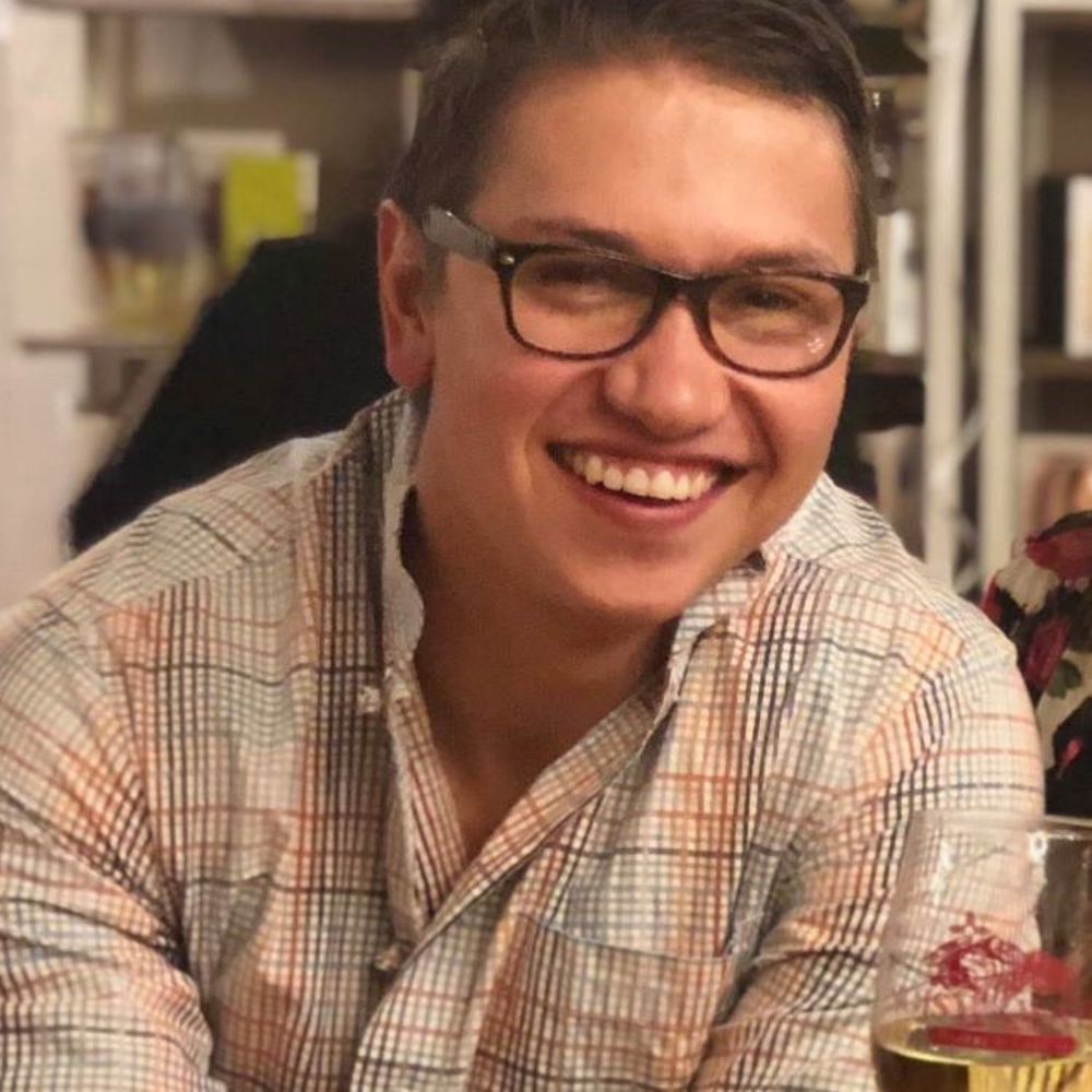 Meet your Posher, Fabian